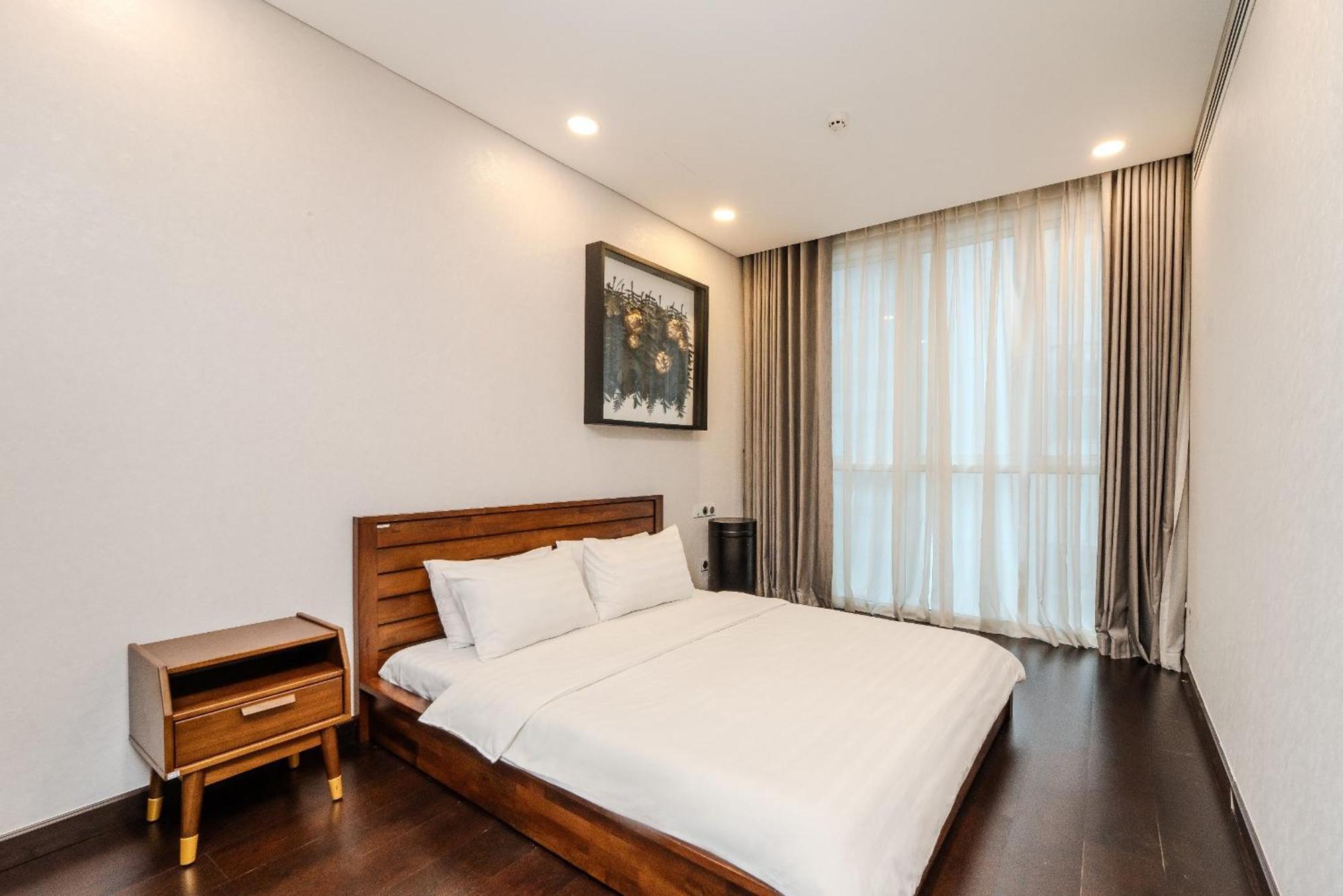 Serenity Saigon Sky Villas - Free One Way Airport Shuttle Ho Chi Minh City Bagian luar foto