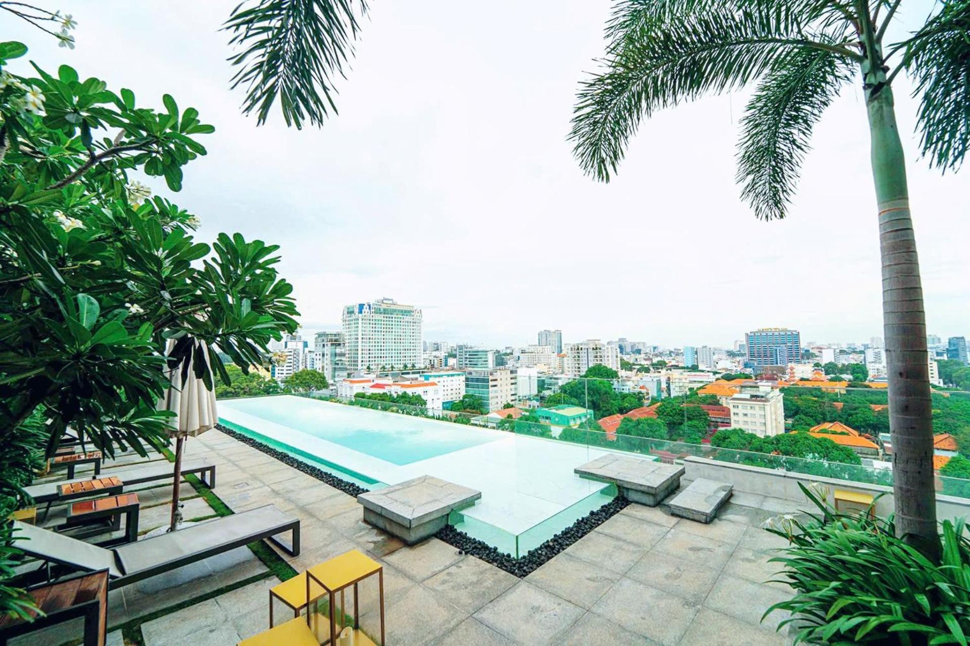 Serenity Saigon Sky Villas - Free One Way Airport Shuttle Ho Chi Minh City Bagian luar foto
