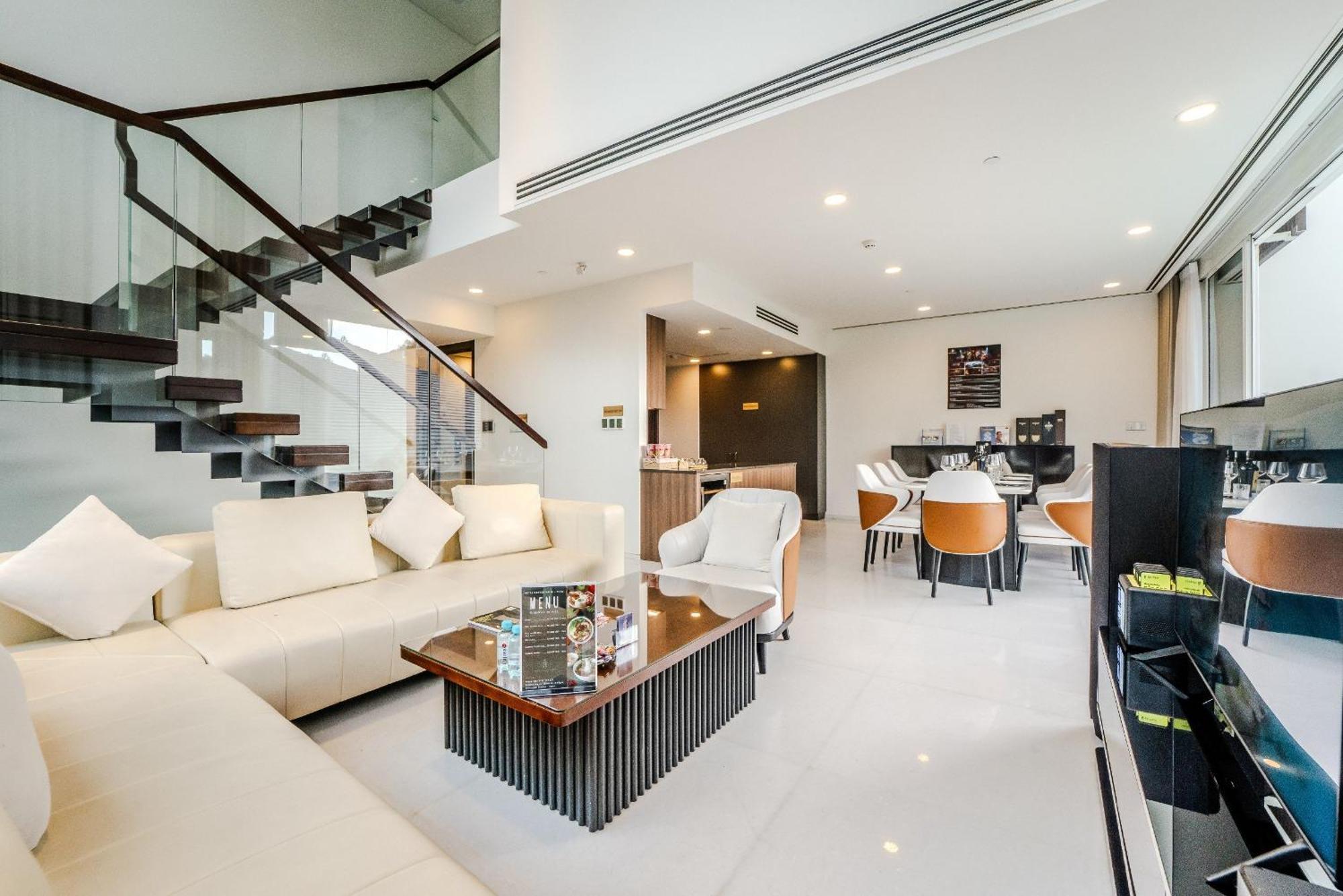 Serenity Saigon Sky Villas - Free One Way Airport Shuttle Ho Chi Minh City Bagian luar foto