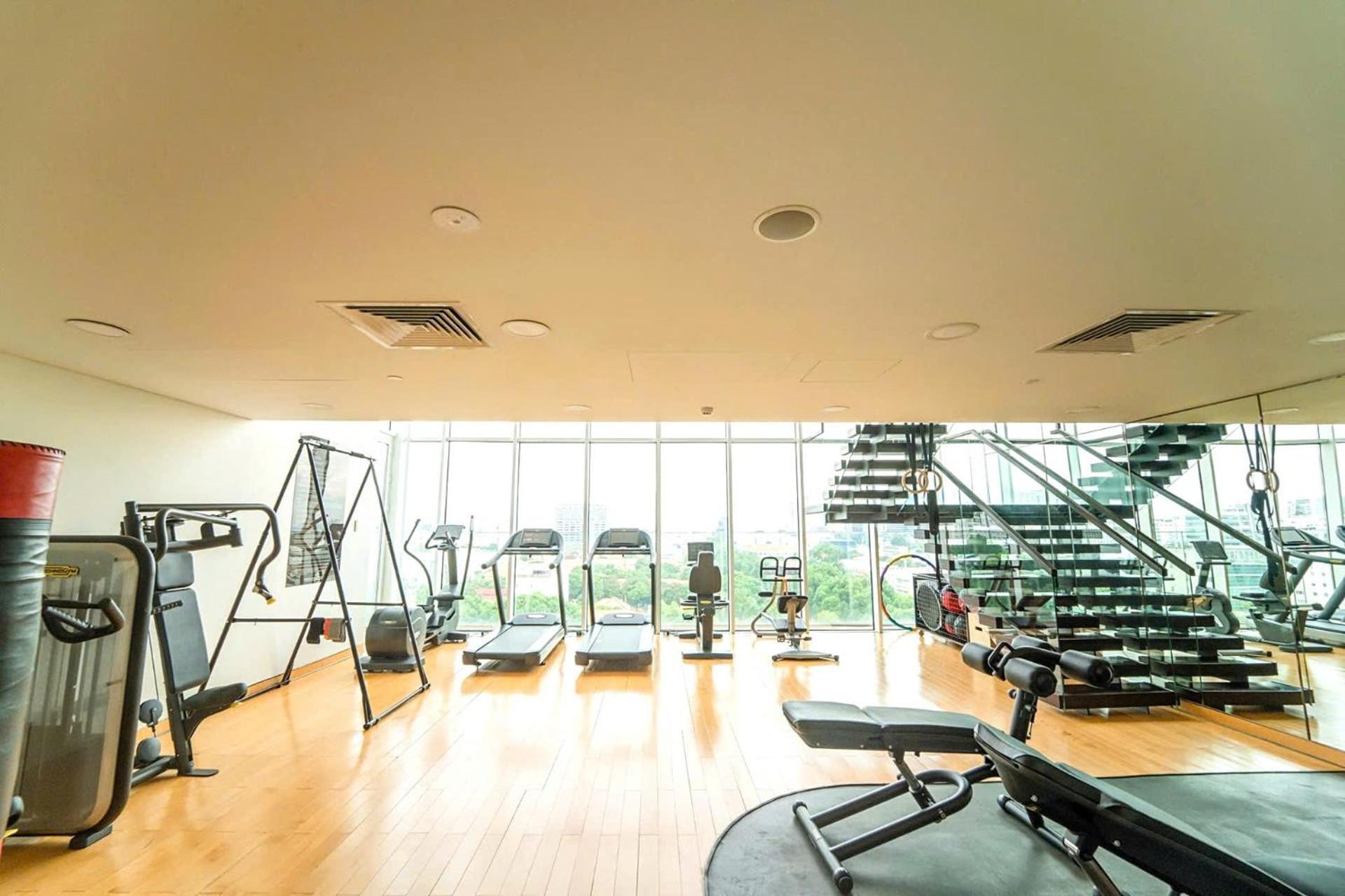 Serenity Saigon Sky Villas - Free One Way Airport Shuttle Ho Chi Minh City Bagian luar foto